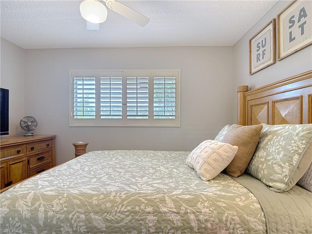 TURTLE LAKE GOLF COLONY - Residential Lease