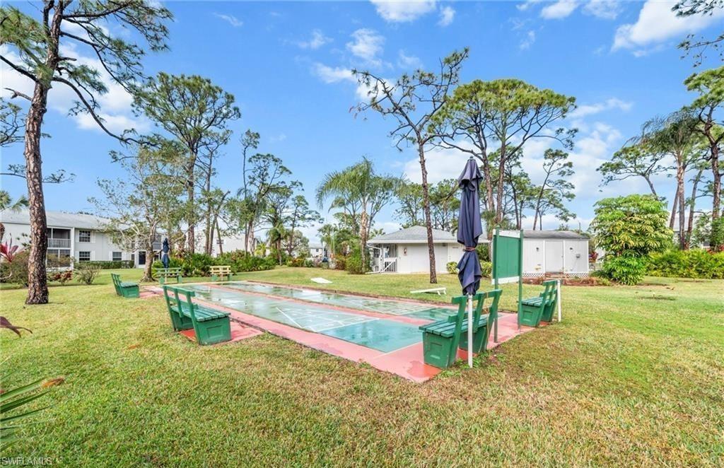 FOXMOOR CONDO II - Residential Lease