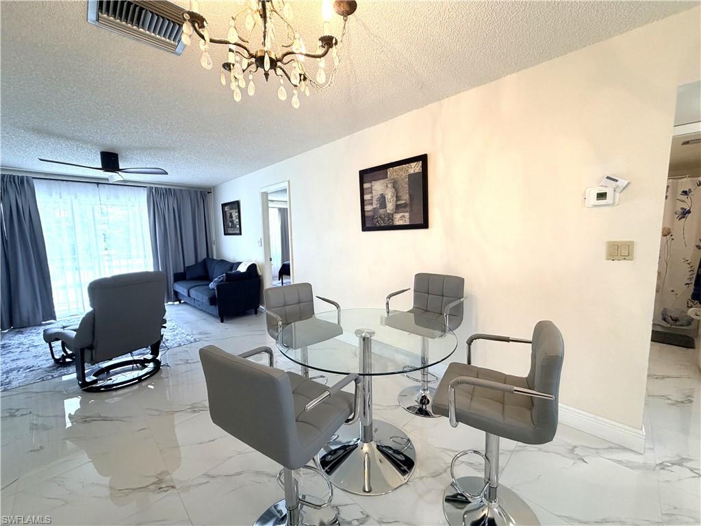 FOXMOOR CONDO II - Residential Lease