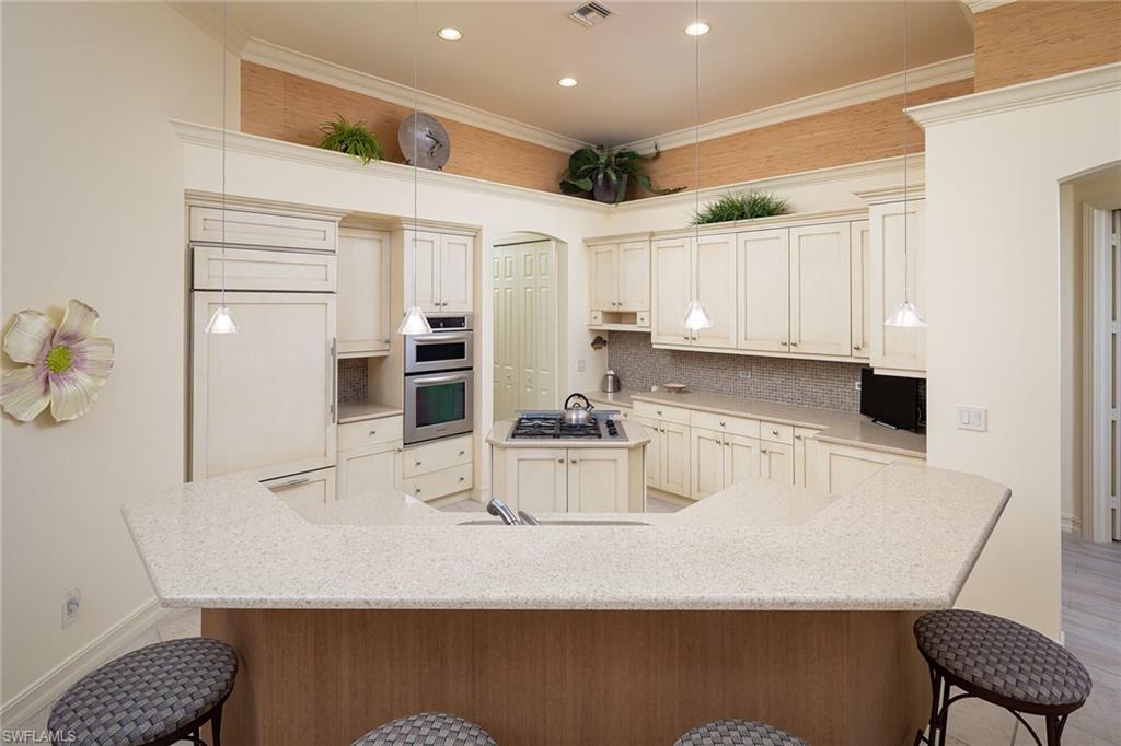 MONTEREY - Residential