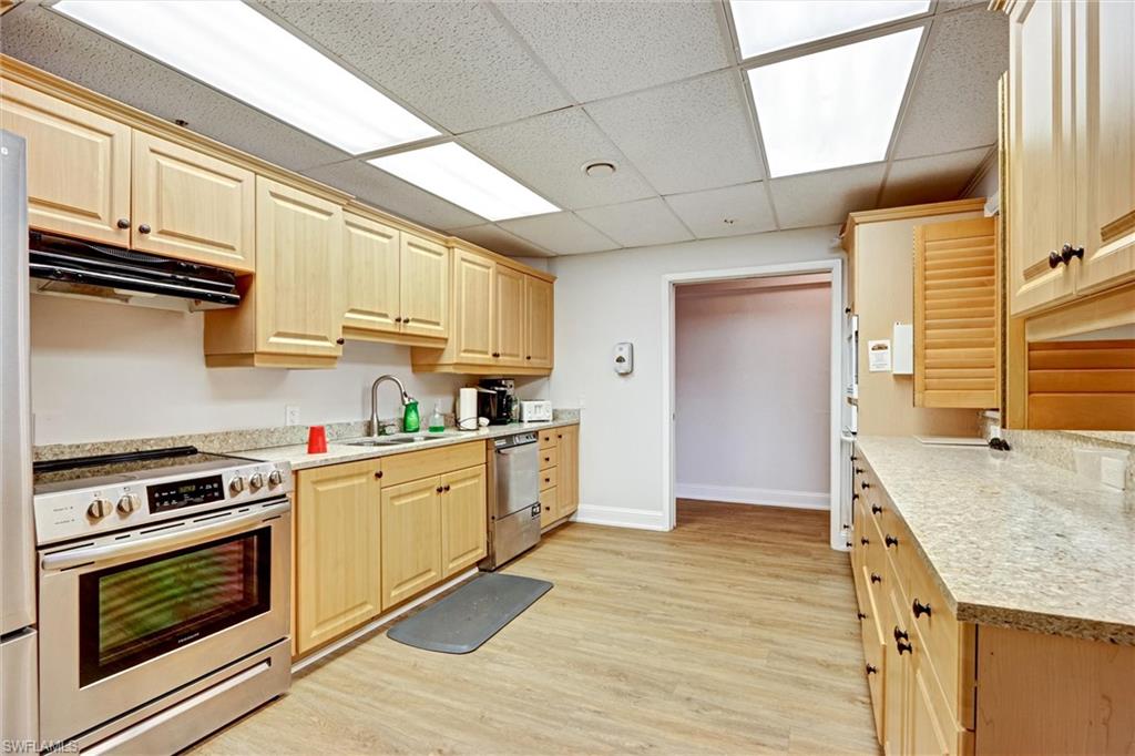 VILLAS AT BAY FOREST - Residential