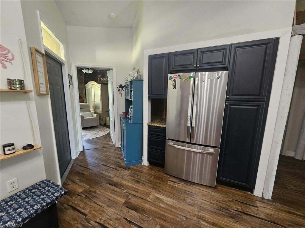 SUNSET CAY VILLAS - Residential