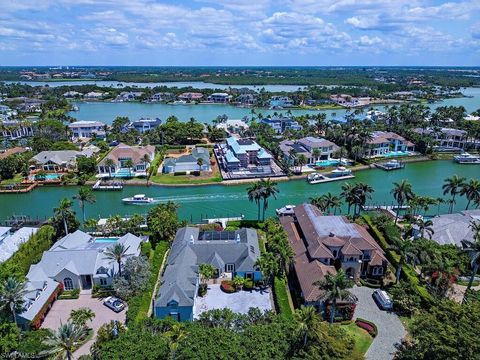 3495 Gin LN NAPLES FL 34102