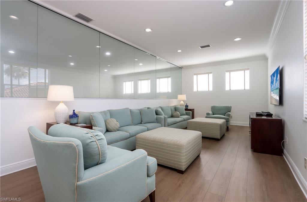 BELLINO - Residential Lease