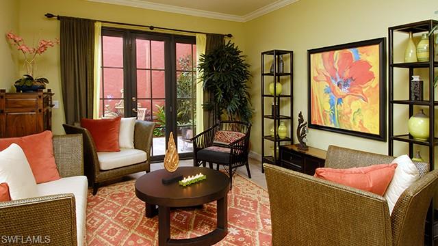 SANDY HOLLOW - Residential