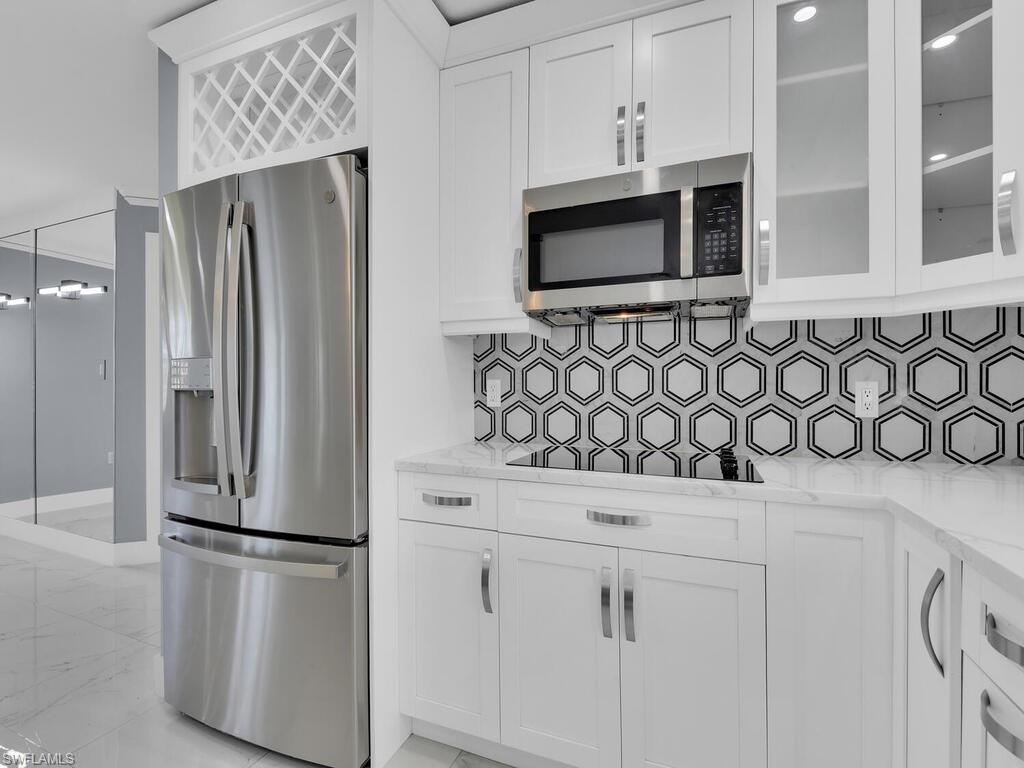 GOLDEN GATE CITY - Residential