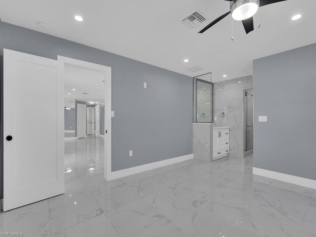 GOLDEN GATE CITY - Residential