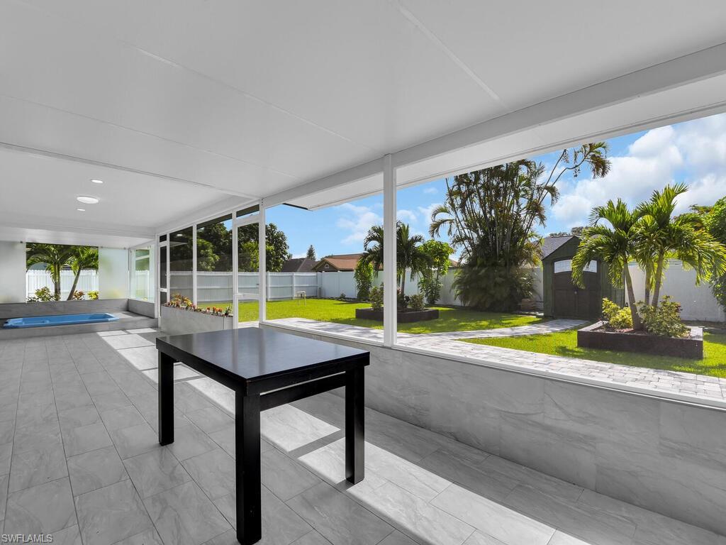 GOLDEN GATE CITY - Residential