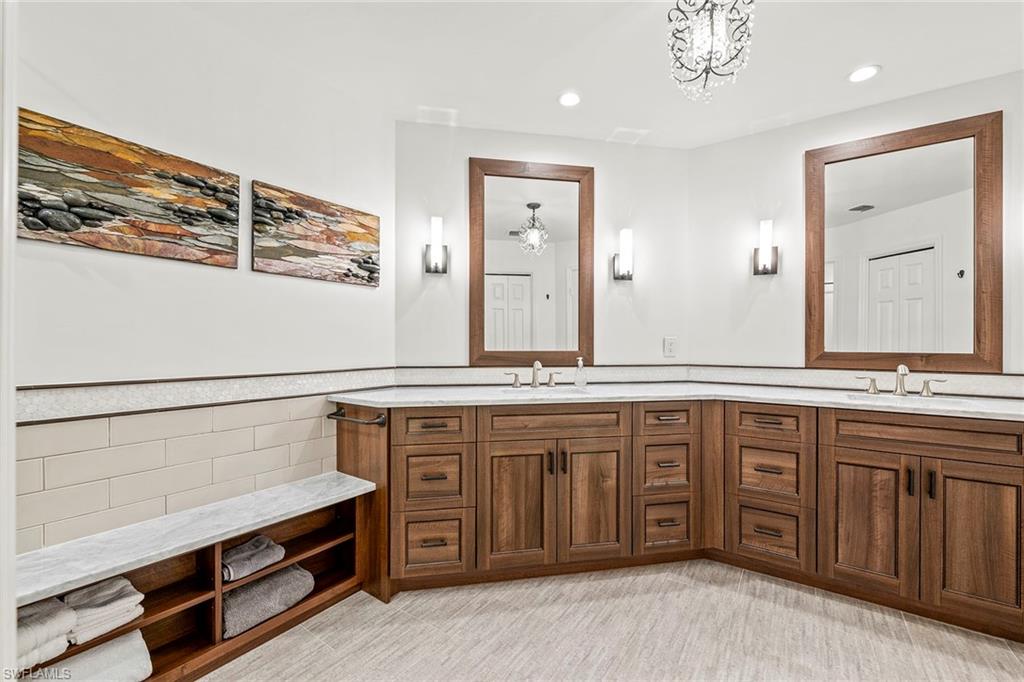 CRESCENT - Residential