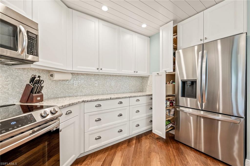 CRESCENT - Residential