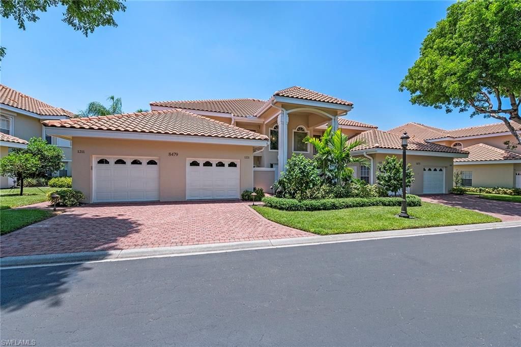 Photo of 8479 Abbington CIR #1221, NAPLES, FL 34108 (MLS # 226013976)