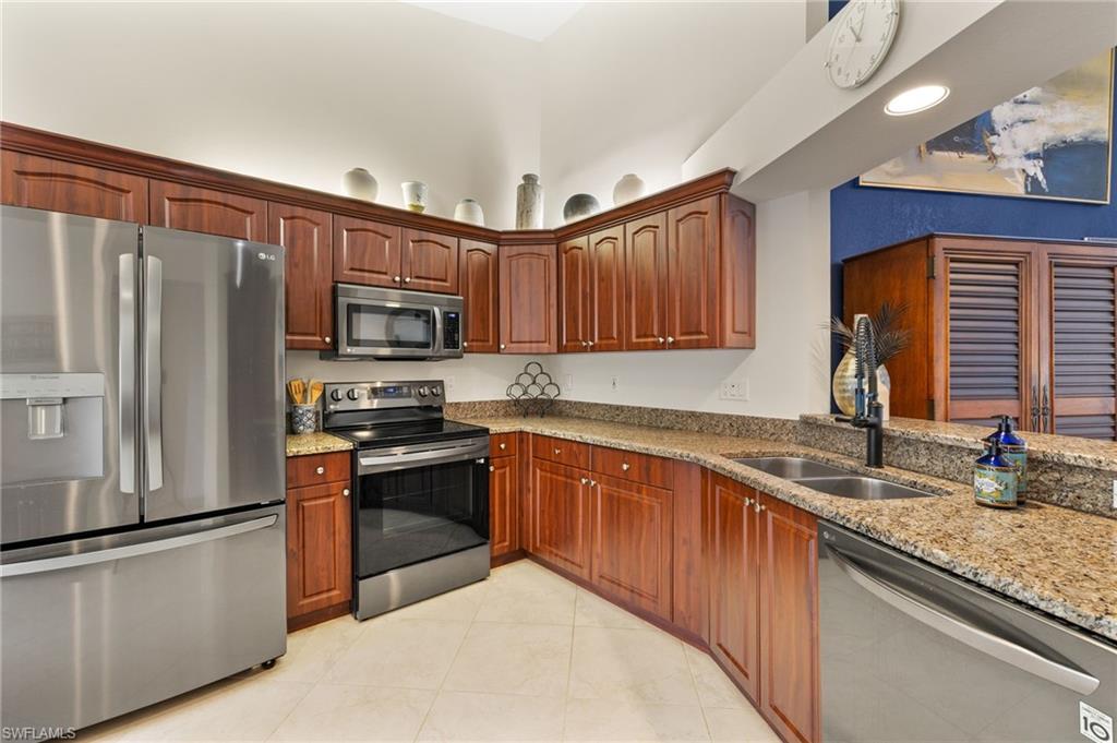 AVALON - Residential