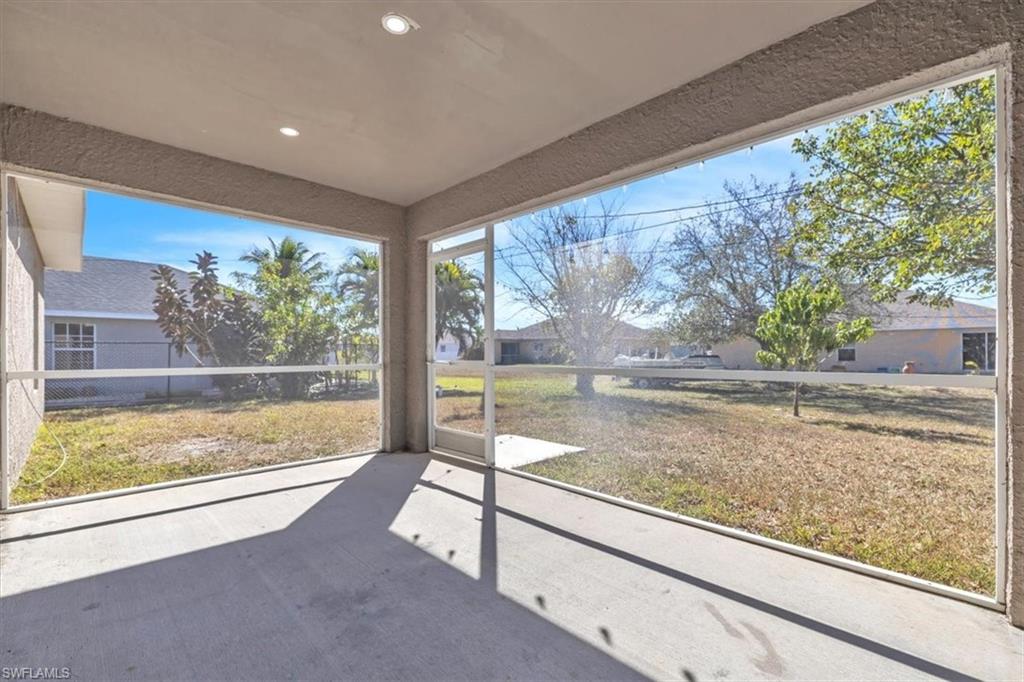 CAPE CORAL - Residential