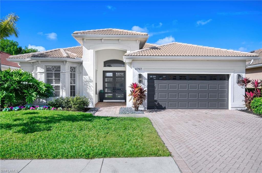 LAKE PLACID - Residential