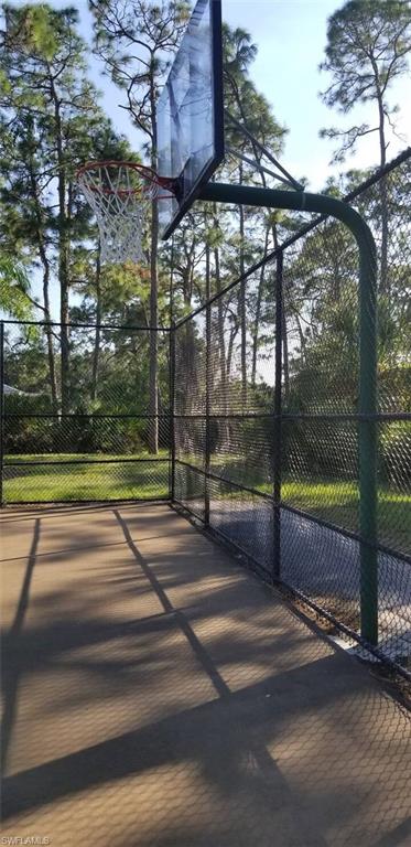 THE GREENS - Residential