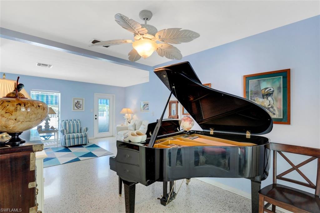 OLDE NAPLES - Residential