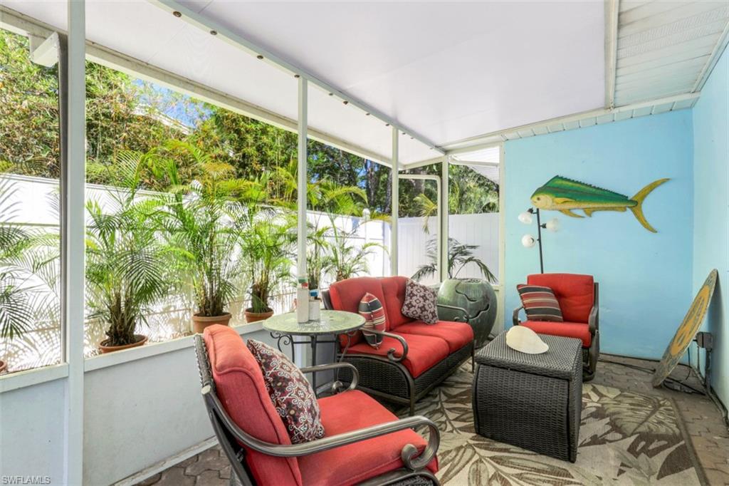 OLDE NAPLES - Residential