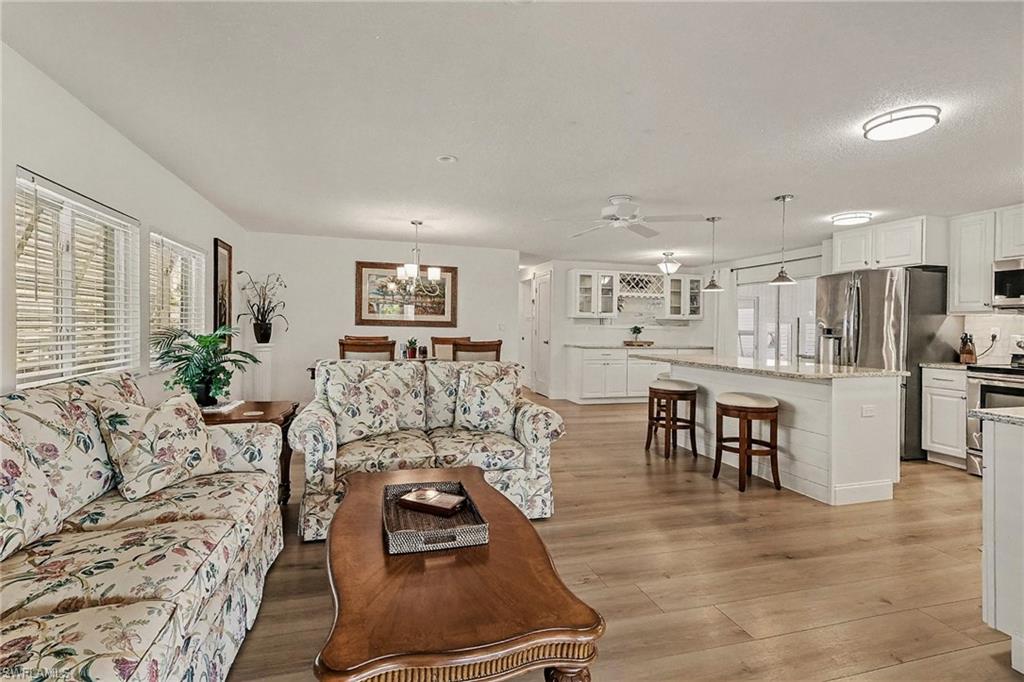 BAYSIDE ESTATES - Residential