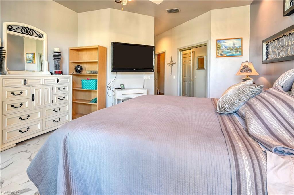 GRANDE CAY - Residential