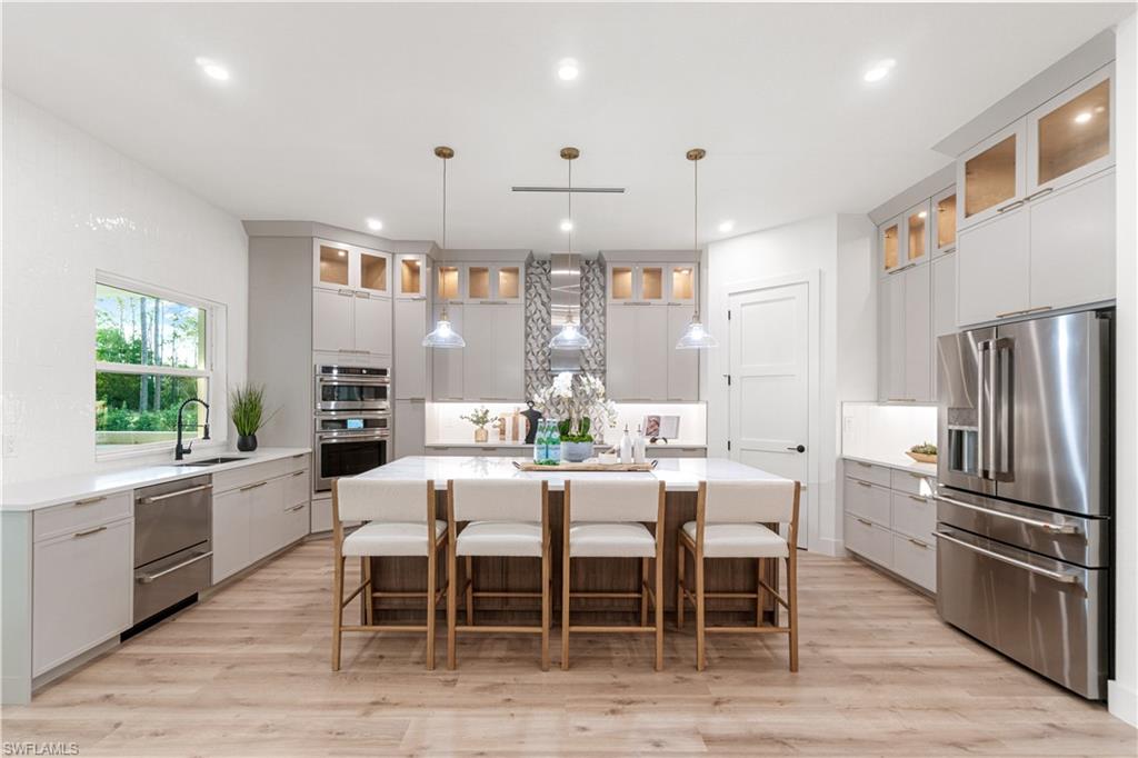 SAN CARLOS ESTATES - Residential