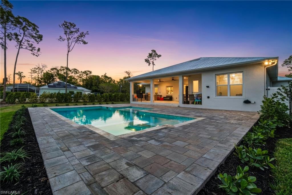 SAN CARLOS ESTATES - Residential