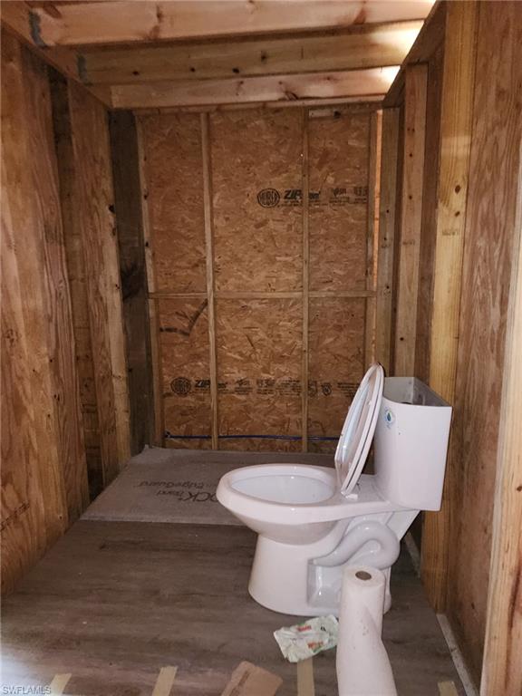 NORTH FORT MYERS - Land