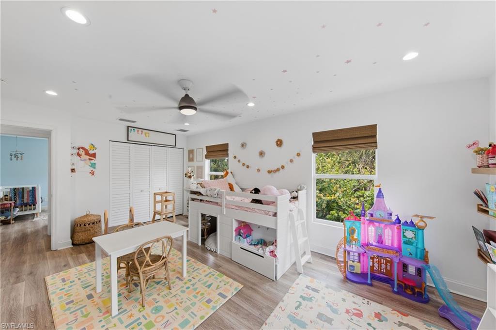 BELLE MEADE - Residential