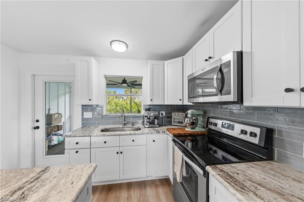 BELLE MEADE - Residential