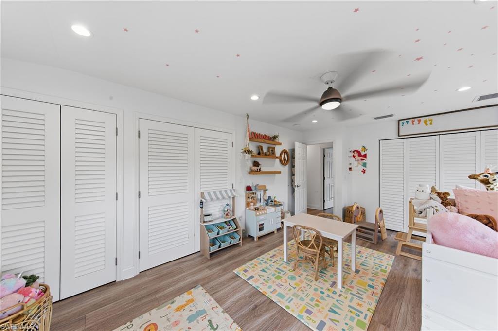 BELLE MEADE - Residential