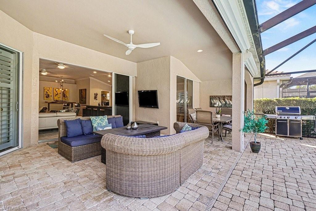 SHADOW GLEN - Residential