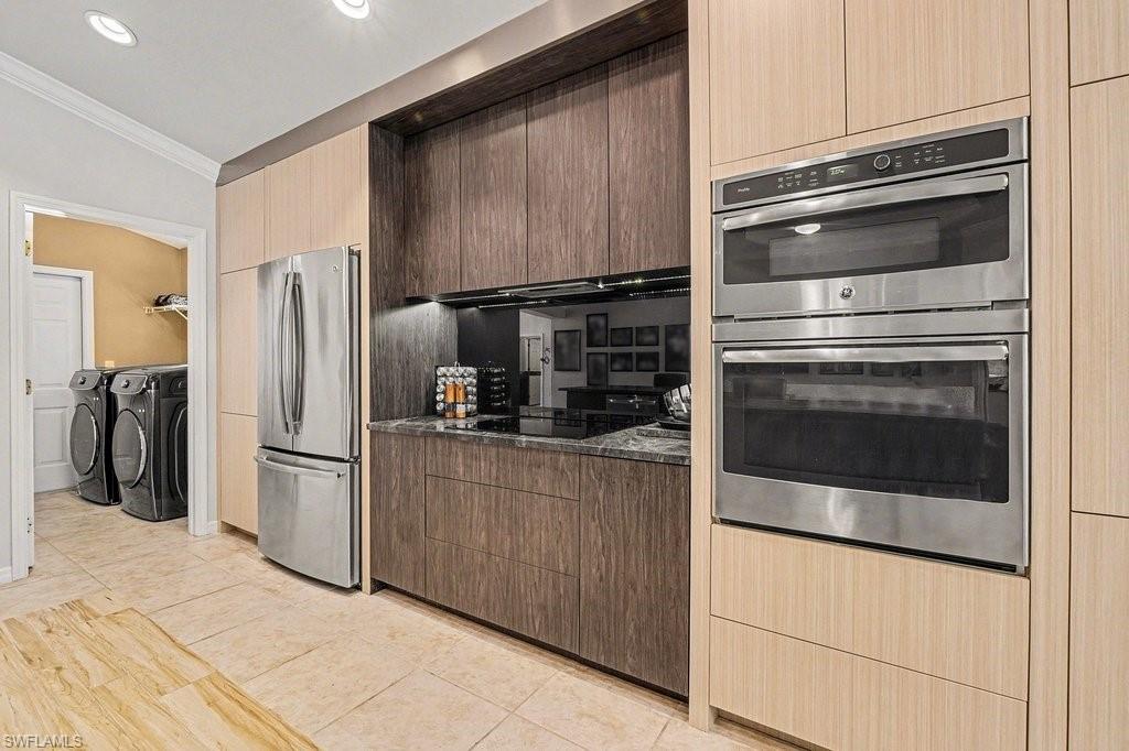 SHADOW GLEN - Residential