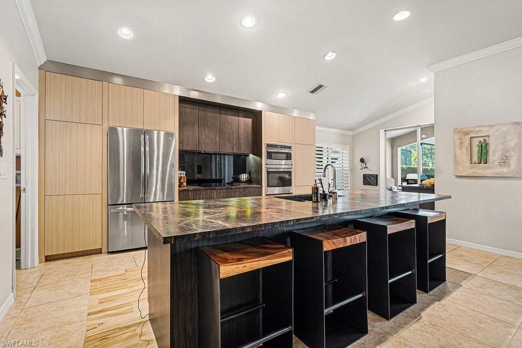 SHADOW GLEN - Residential