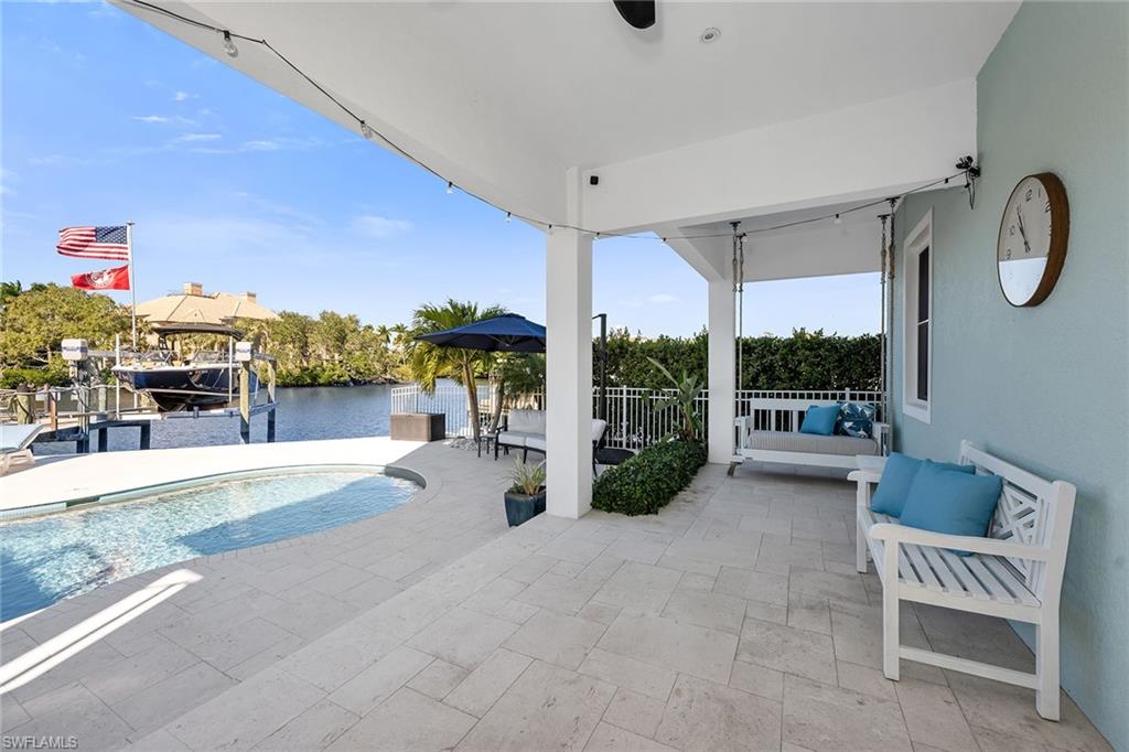 IMPERIAL SHORES - Residential