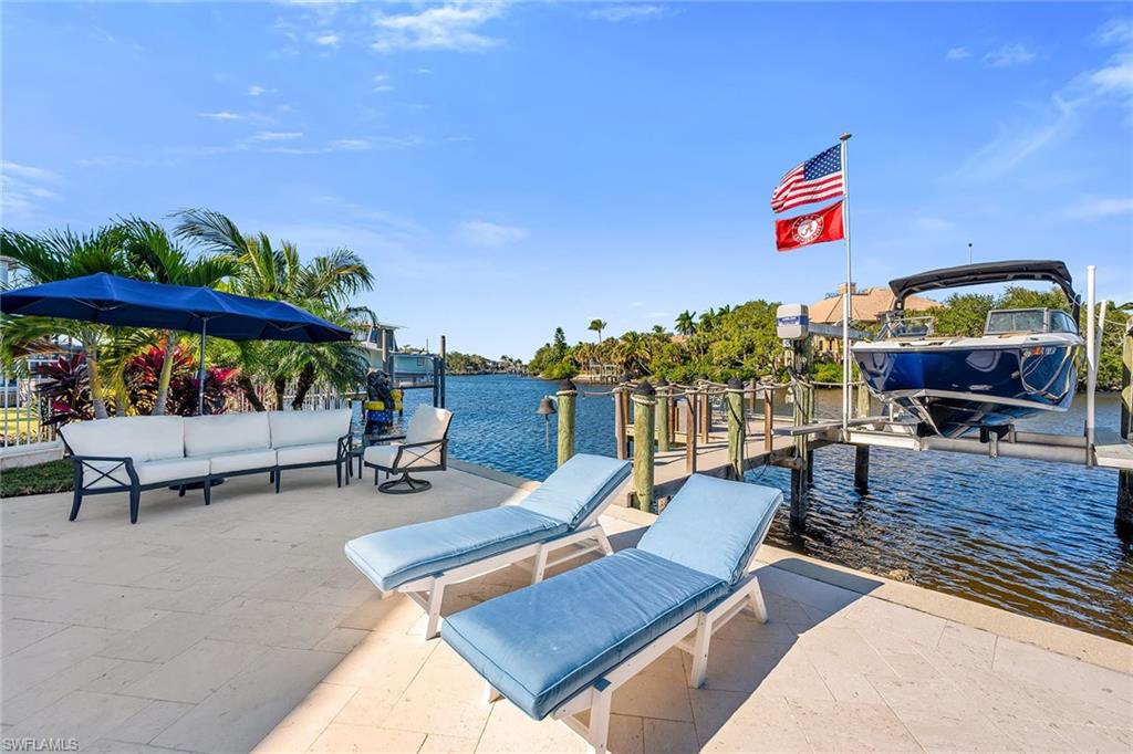 IMPERIAL SHORES - Residential