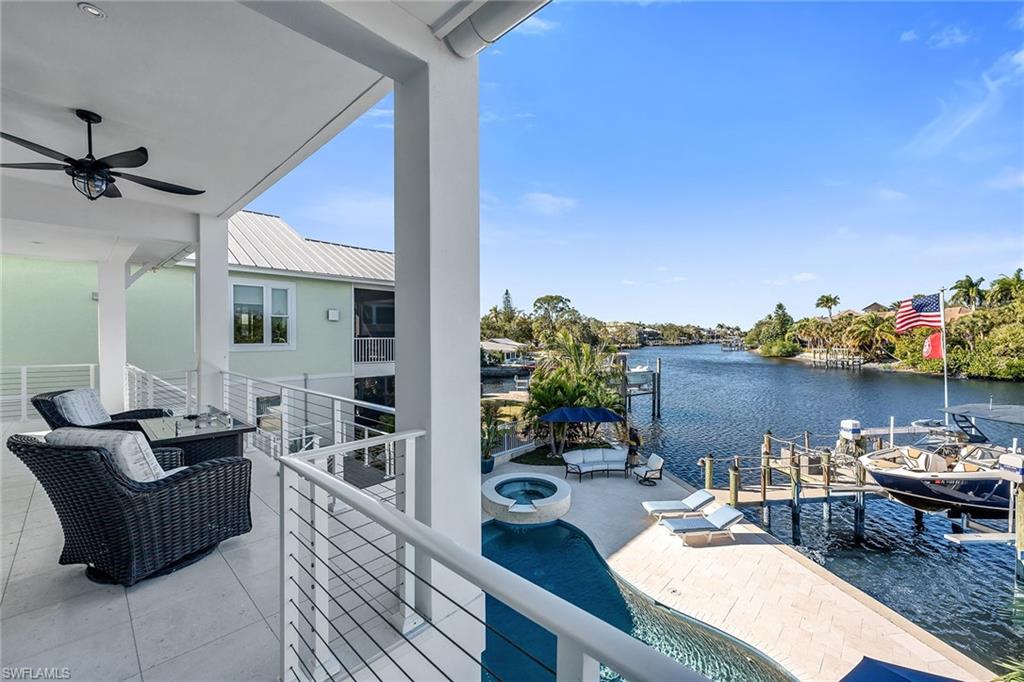 IMPERIAL SHORES - Residential