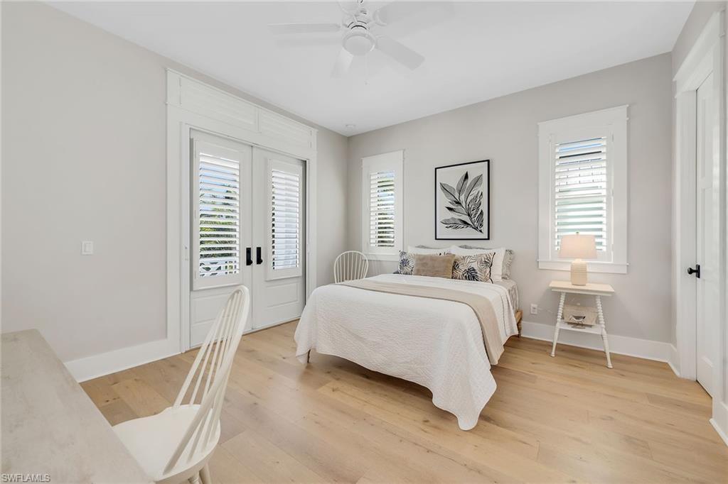 IMPERIAL SHORES - Residential