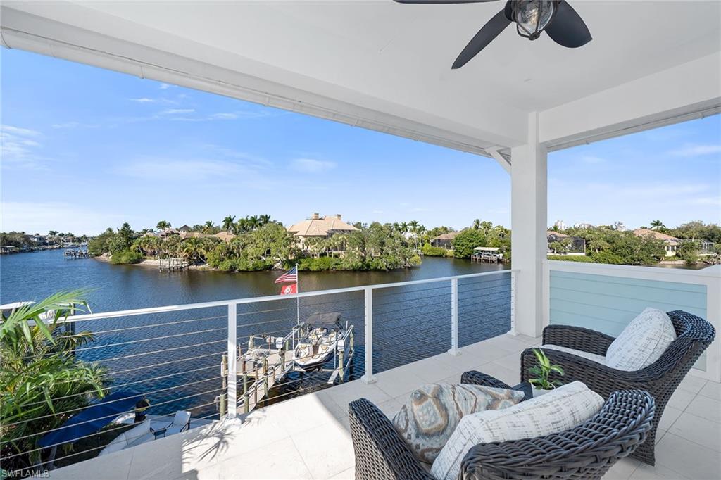 IMPERIAL SHORES - Residential