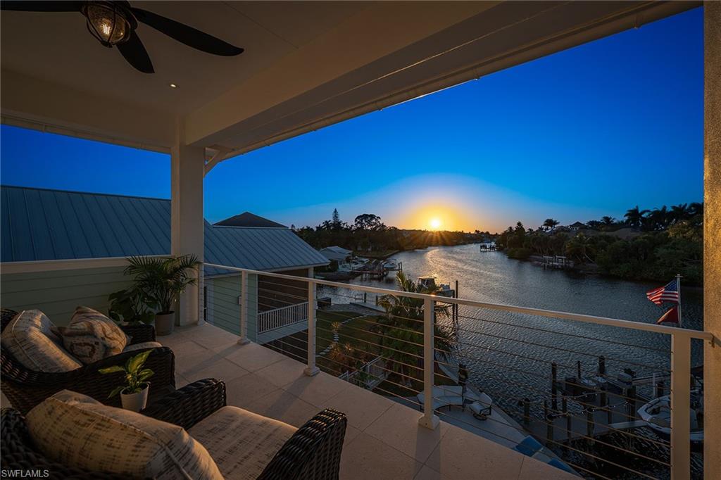 IMPERIAL SHORES - Residential