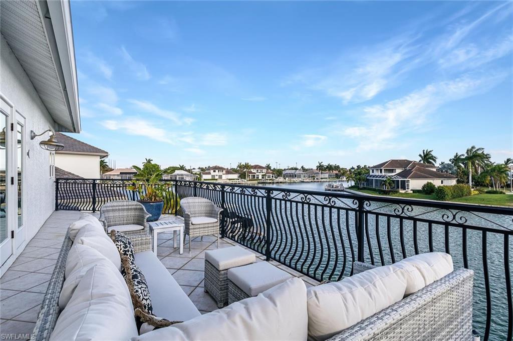 MARCO ISLAND - Residential
