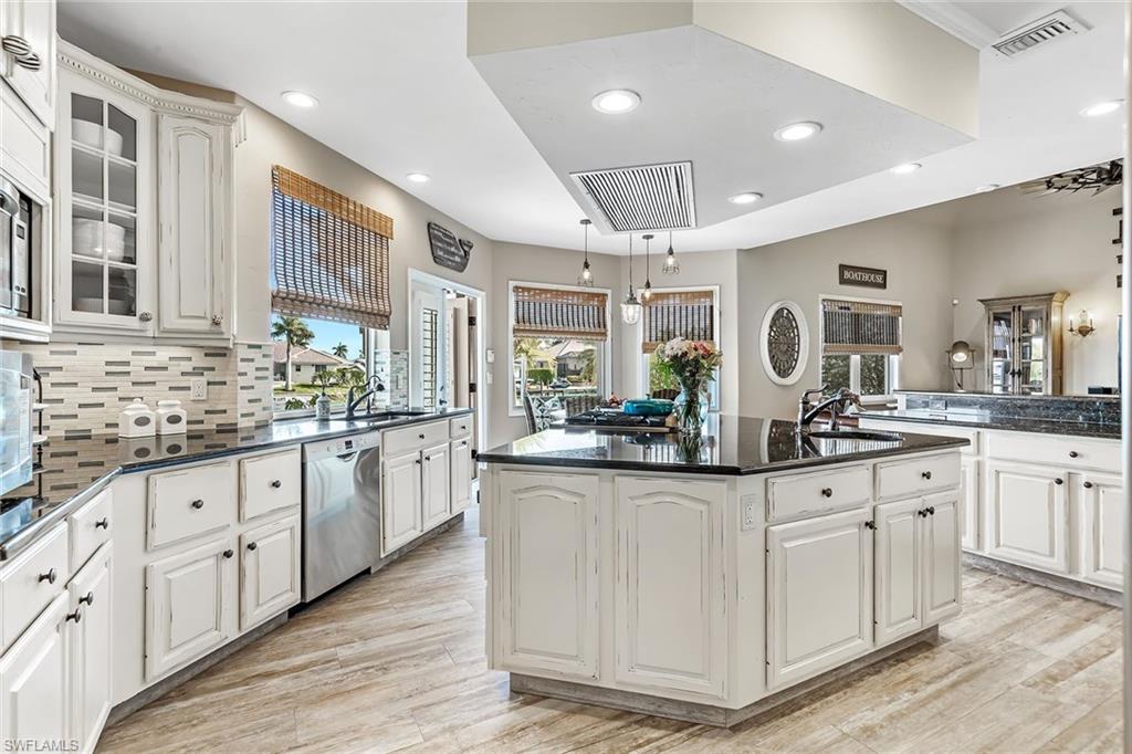 MARCO ISLAND - Residential