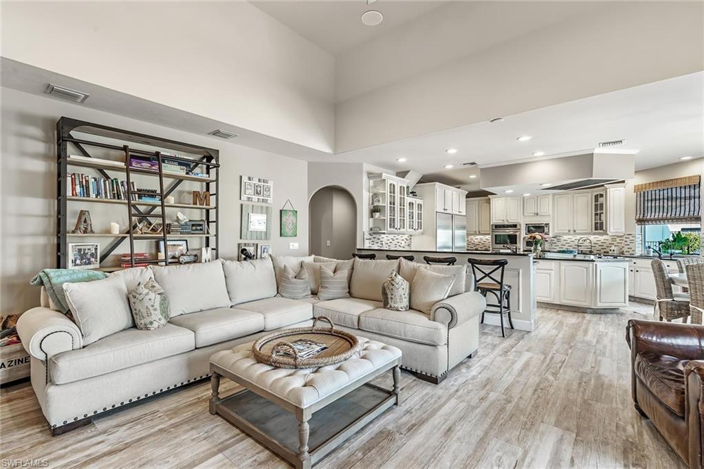 MARCO ISLAND - Residential