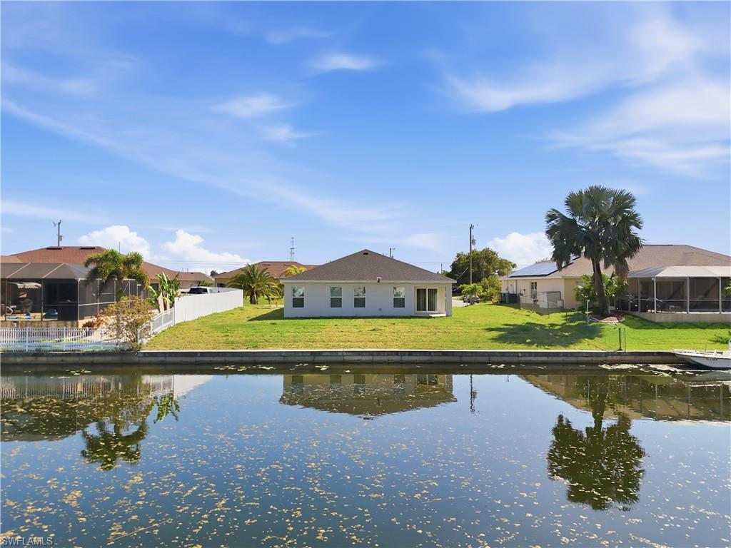 CAPE CORAL - Residential