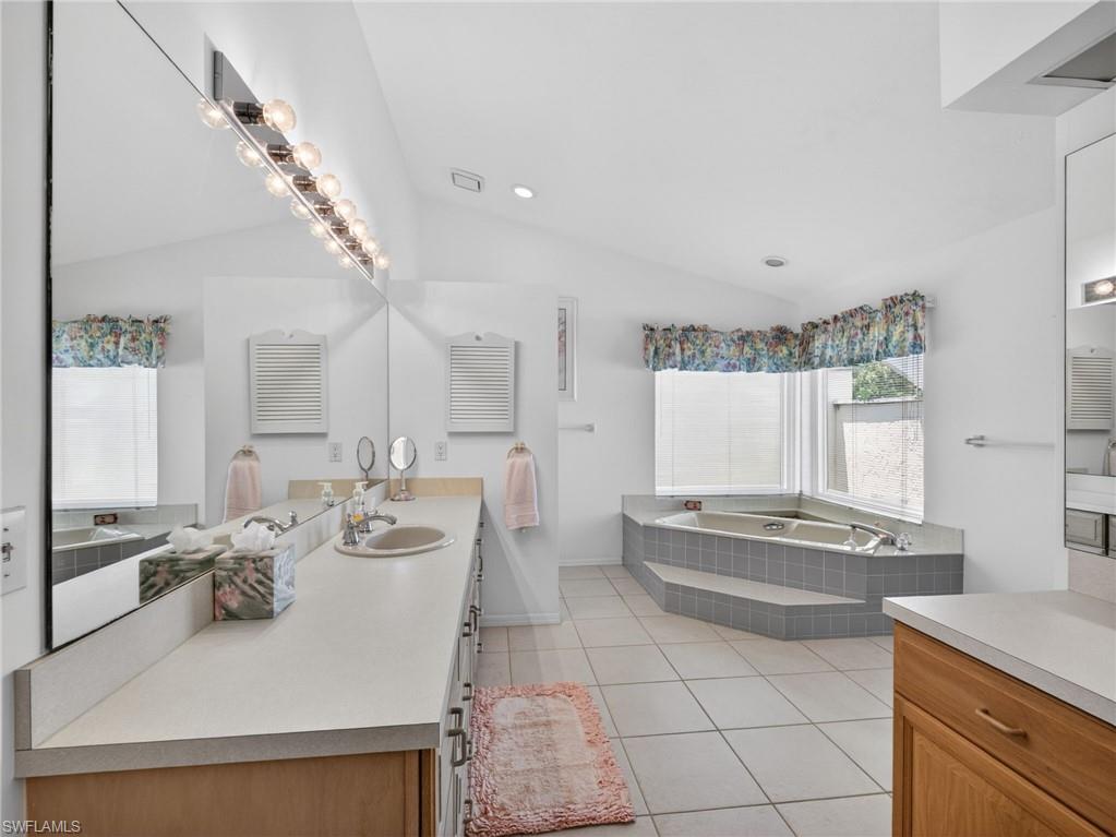 WOODLANDS - Residential
