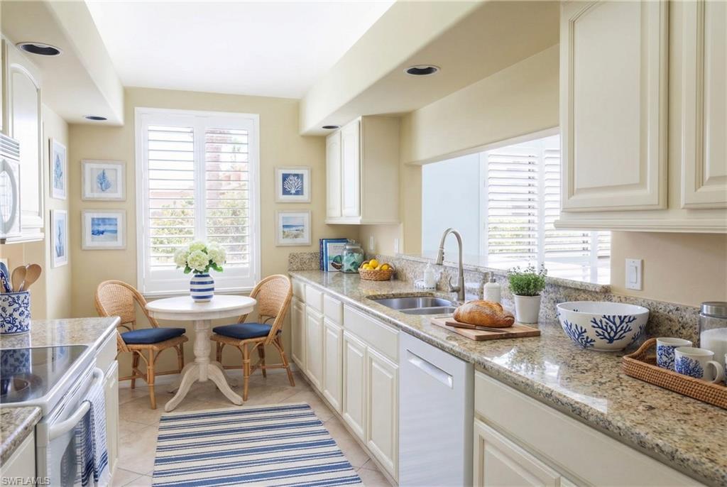 HERON COACH HOUSES - Residential