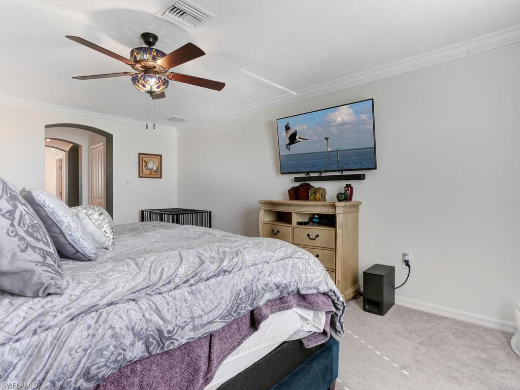 HAMPTON LAKES - Residential