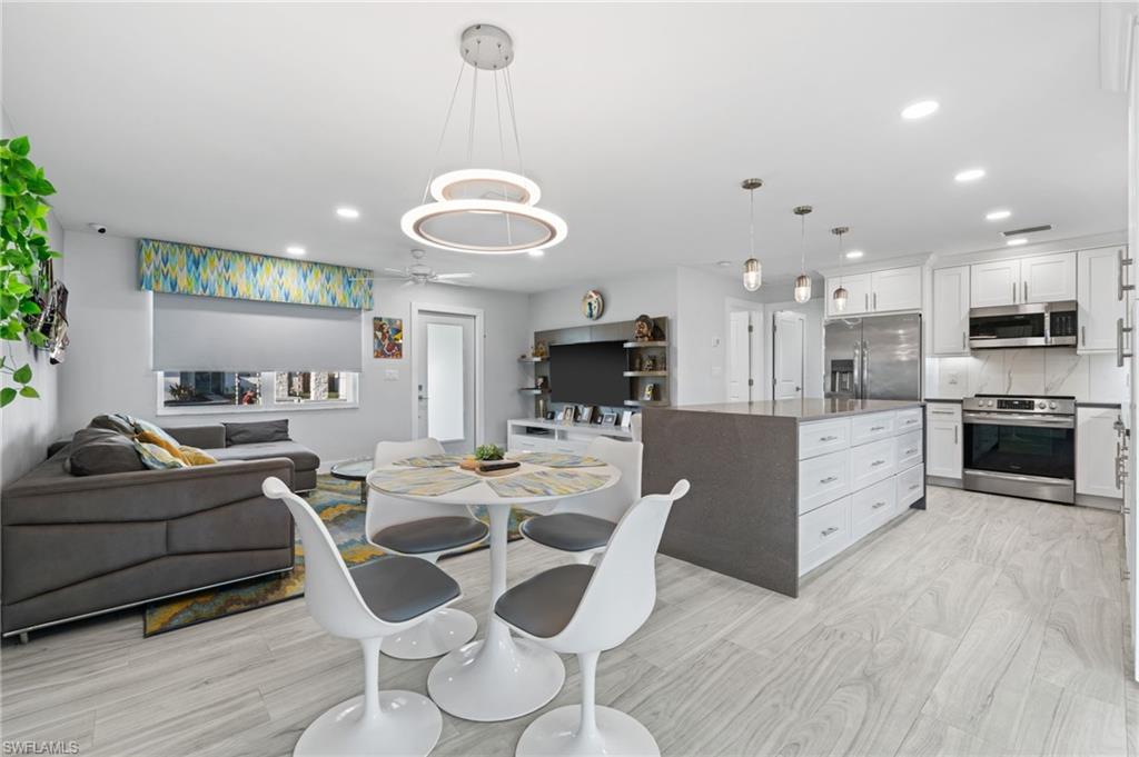 SOUTH POINTE - Residential