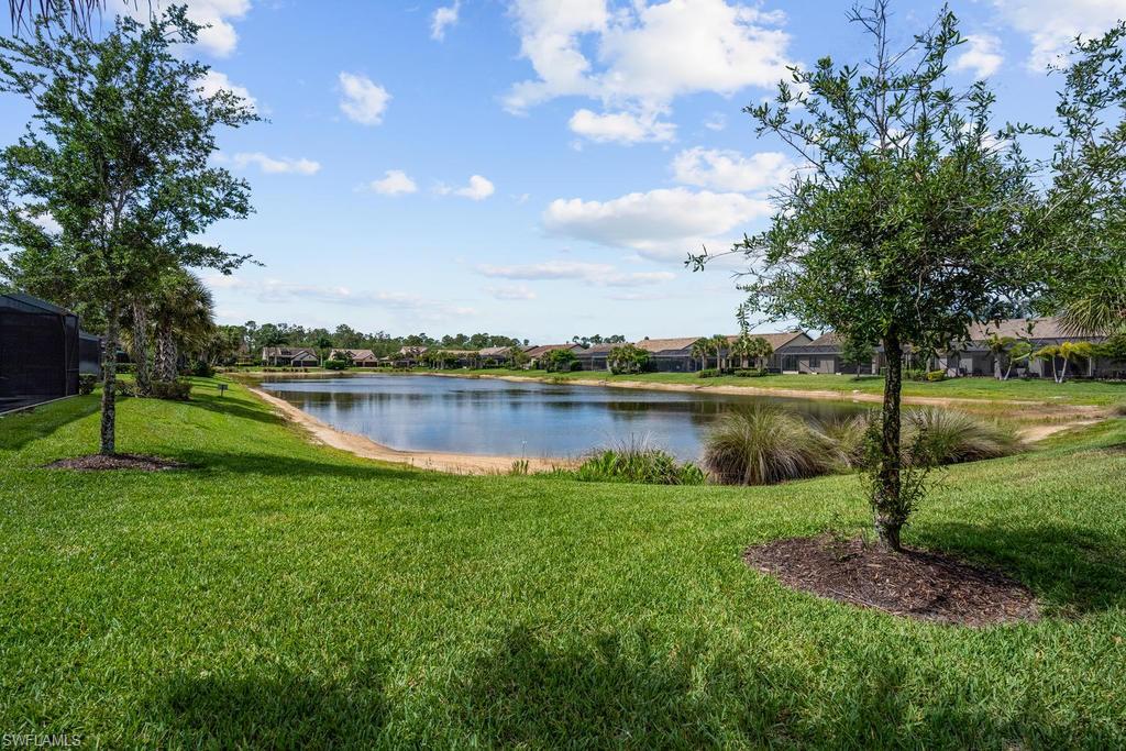 CAMDEN LAKES - Residential