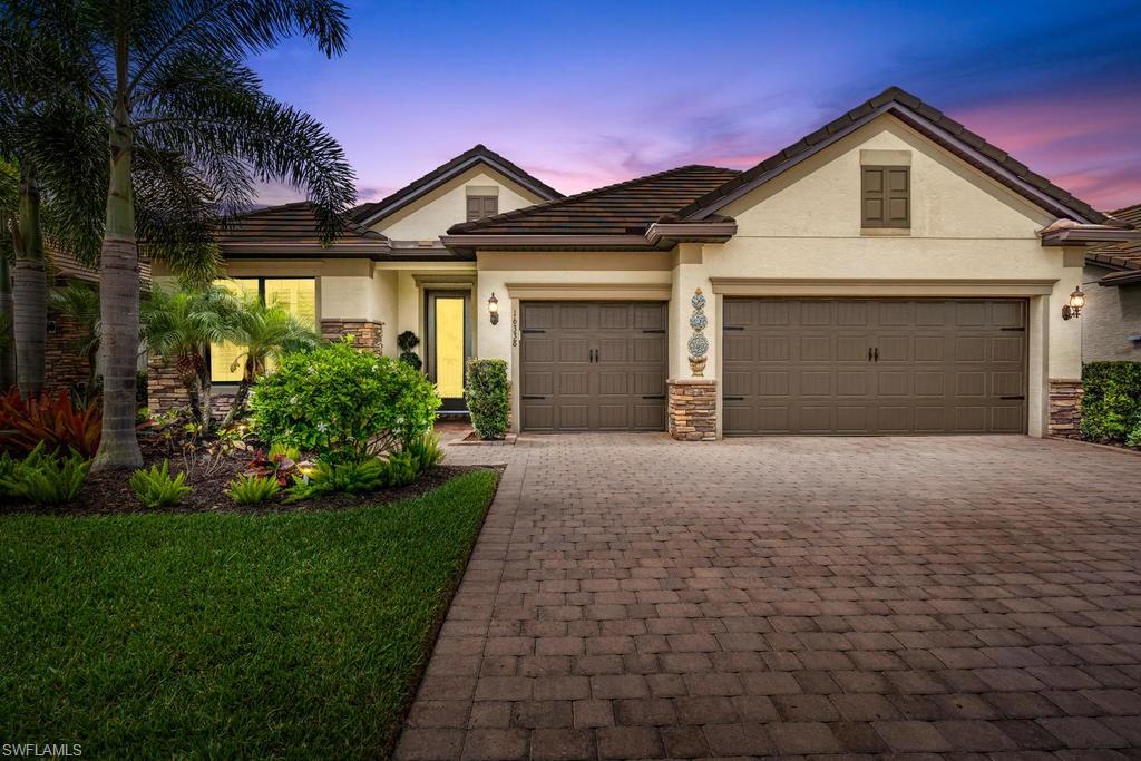 CAMDEN LAKES - Residential