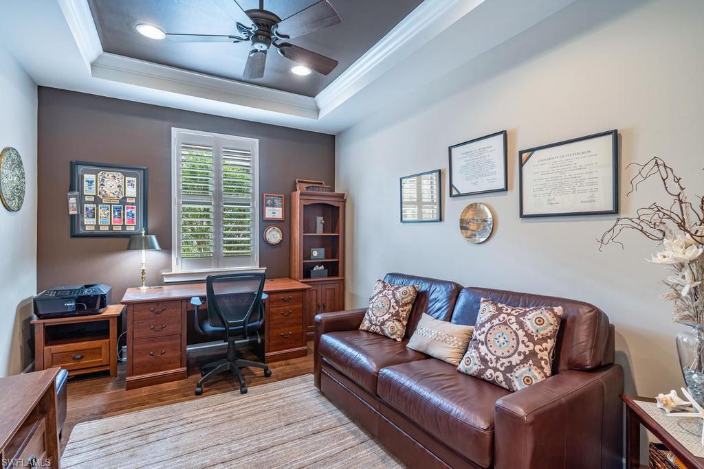 CAMDEN LAKES - Residential