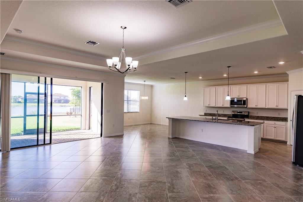 HAMPTON PARK - Residential